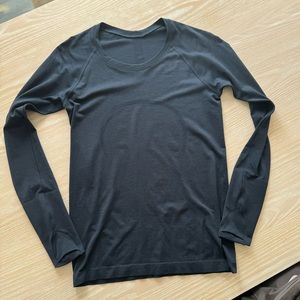 Lululemon Swiftly Tech Long Sleeve Navy Blue 8